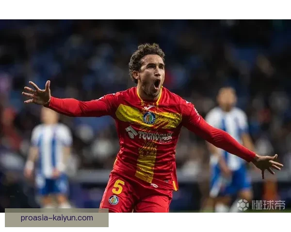 赫塔费凭借精准定位球技术再添进球，力克对手表现亮眼